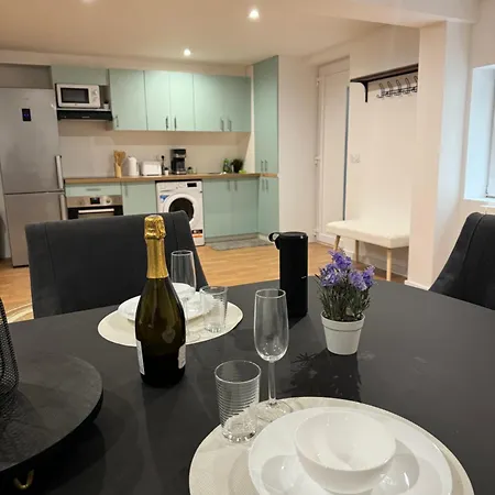Maison Cinema Prive Holiday home